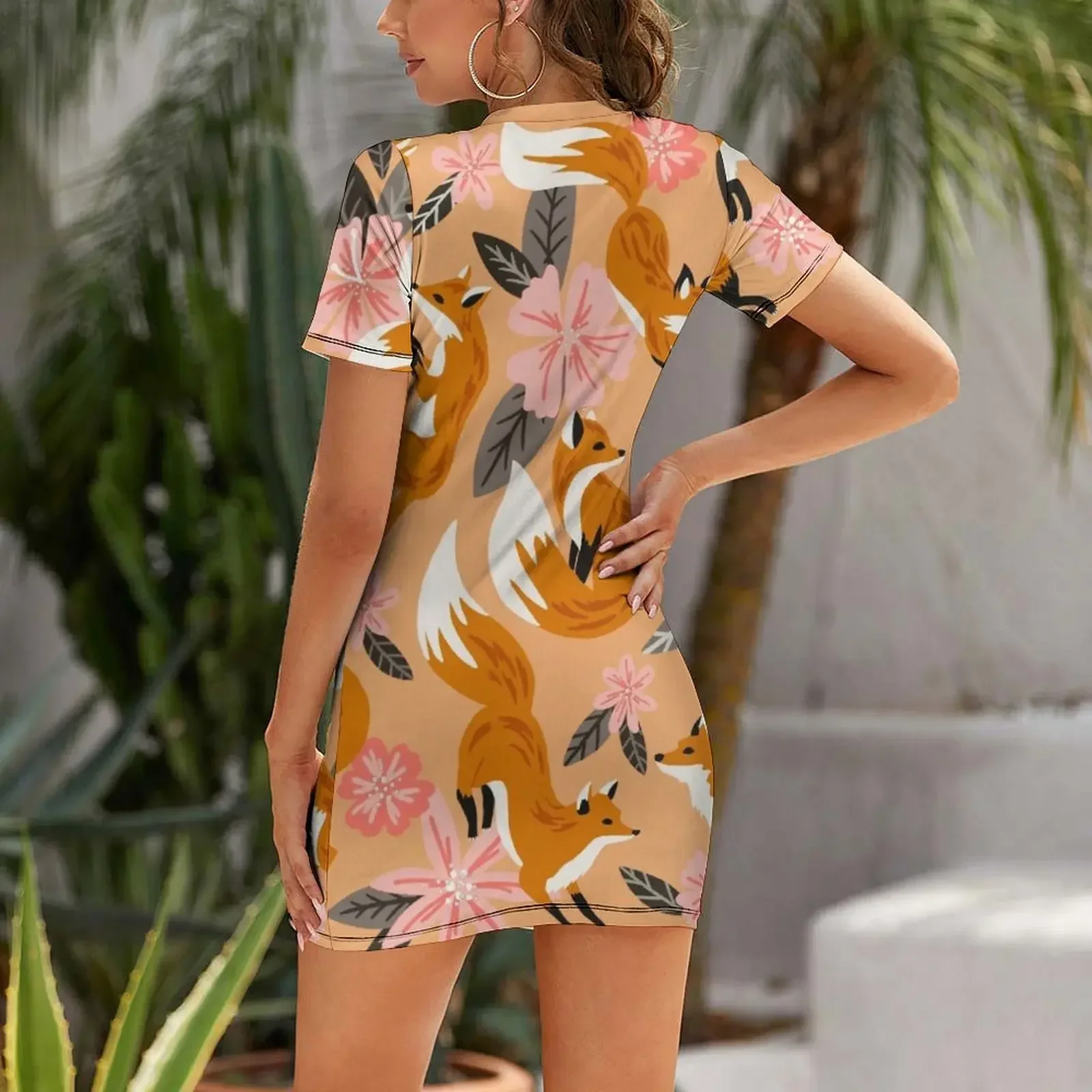 Foxes & Blooms – Melon Palette - مراجعة Summer Clothing Palette وسعره