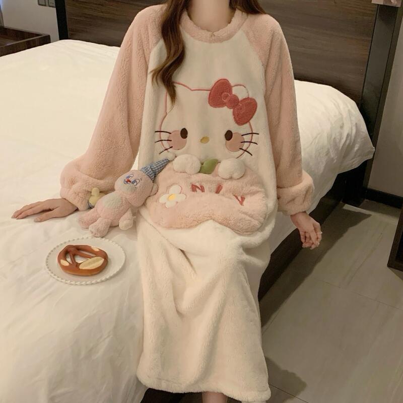 Winter Nightgown Hello Kitty W - مراجعة Summer Clothes وسعره