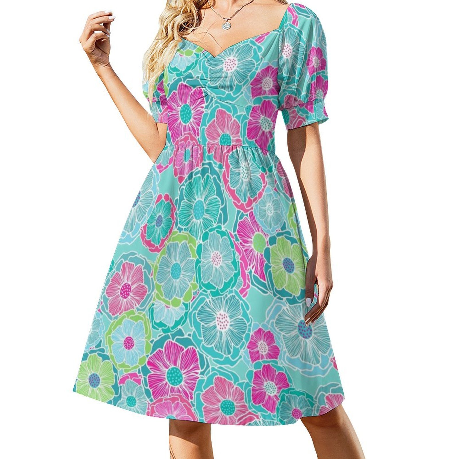 Fantasy Floral In Bold Tropica - مراجعة Summer Clothing Colors وسعره